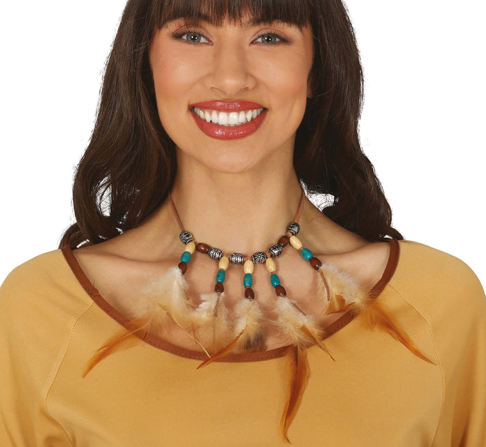 Collar de plumas indias