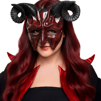 Máscara de Halloween de medio diablo