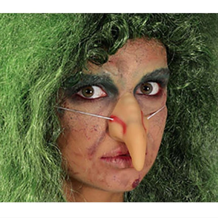 Bruja de la nariz falsa