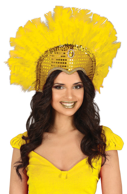 Tocado de plumas amarillo