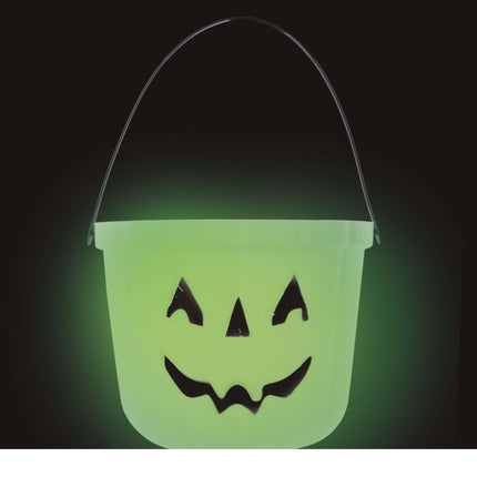 Cubo de calabaza de Halloween que brilla en la oscuridad