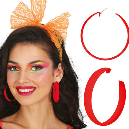 Pendientes de aro de neón rojo