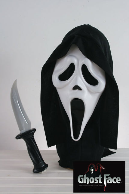 Máscara de Ghostface con cuchillo