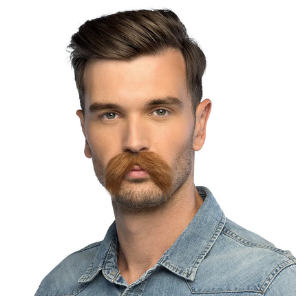 Bigote marrón