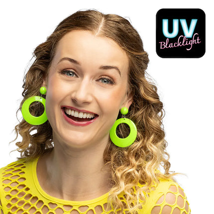 Par de pendientes retro en verde neón UV