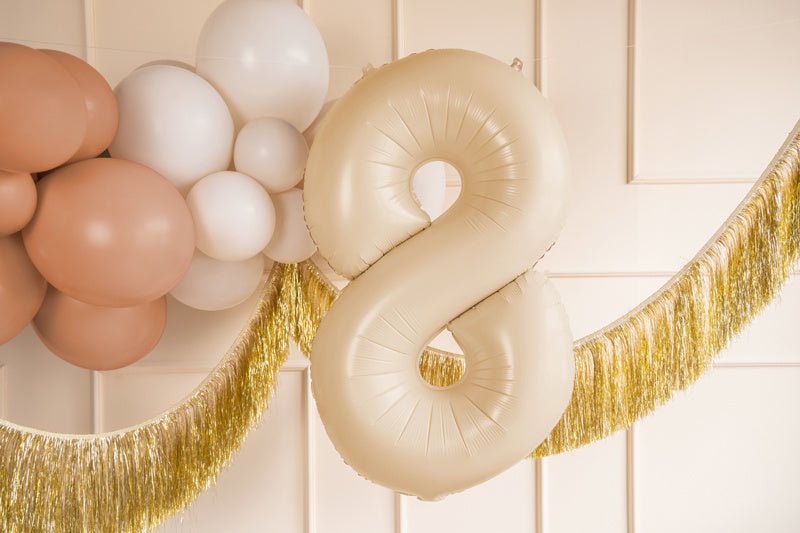 8 Jaar Cijfer Ballon Beige Leeg 72cm van Partydeco koop je bij Partywinkel