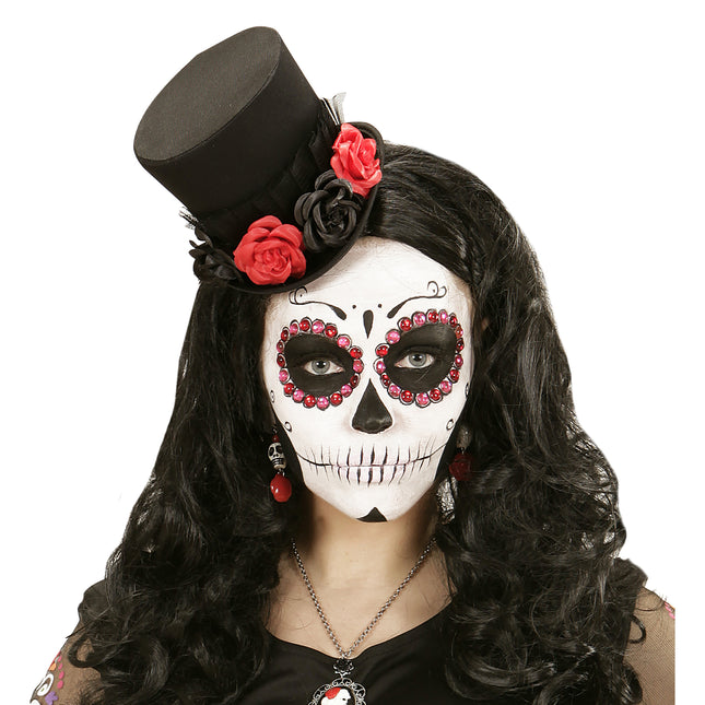 Sombrero negro con rosas