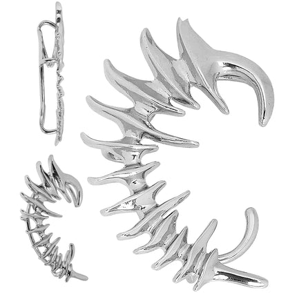 Pendiente tipo «ear cuff» de Halloween (falso piercing)