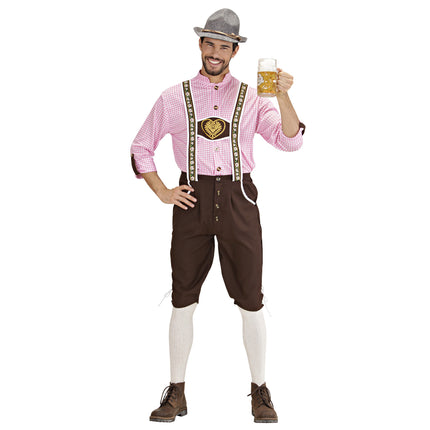 Hombres en pantalón de cuero con blusa