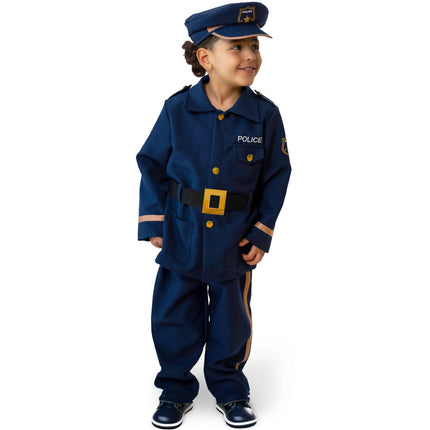 <tc>Folat</tc> Niño con traje de policía