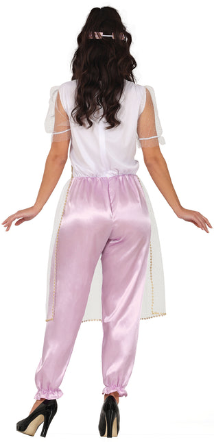 Princesa del desierto, adulta