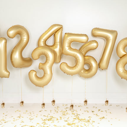 Globo Figura 5 Años Oro Satinado Foil Vacío 86cm