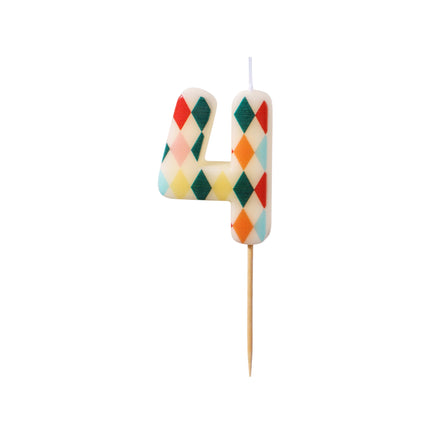 Vela de 4 años de color 5,5cm