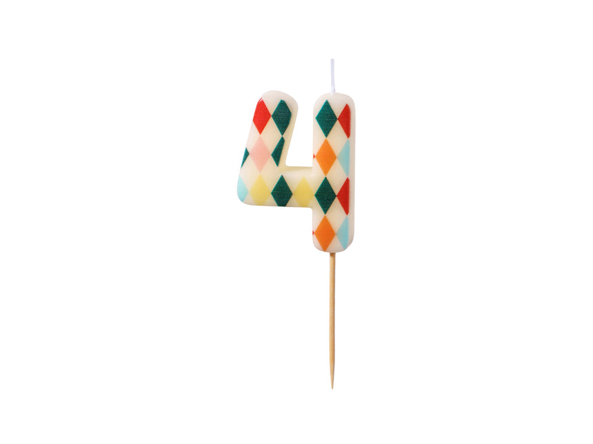 Vela de 4 años de color 5,5cm