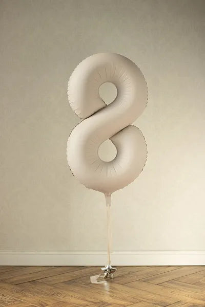 Globo Figura 8 Años Beige Mate Vacío 86cm