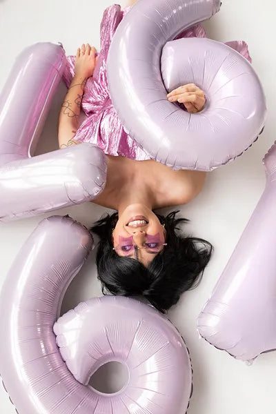 Globo Figura 7 Años Morado Vacío 72cm