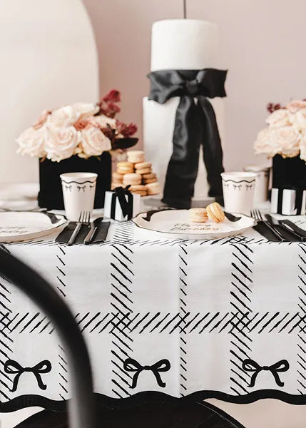 Mantel Lazo Papel Blanco Negro 1,8m