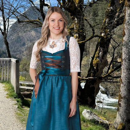 Blauwe Dirndl Jurk Oktoberfest Dames 2 delig van Haus Huberts koop je bij Partywinkel