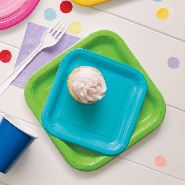 Borden Vierkant Lime Groen 23cm 14st van Unique koop je bij Partywinkel