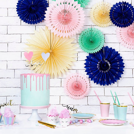 Donkerblauwe Papieren Waaiers 20cm 3st van Partydeco koop je bij Partywinkel