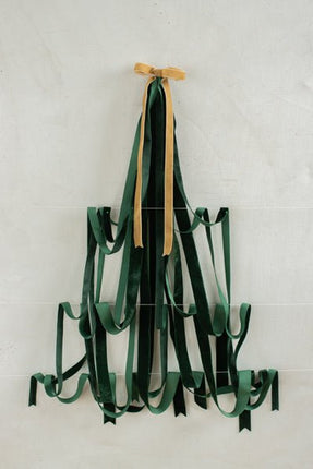 Donkergroene Lint Velour 10m van Partydeco koop je bij Partywinkel