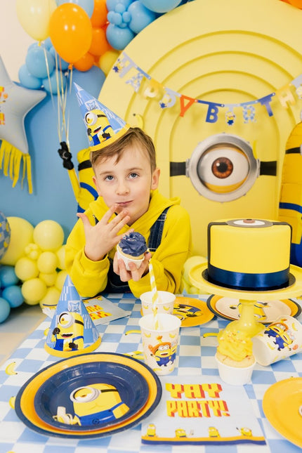 Feesthoedjes Minion Blauw Geel 16cm van Partydeco koop je bij Partywinkel