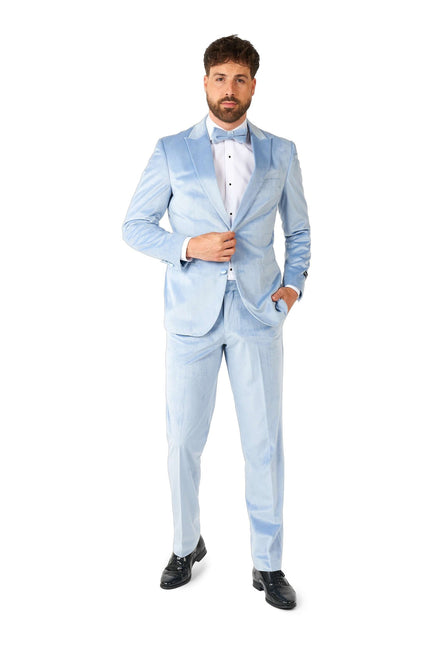 Esmoquin de terciopelo azul claro para hombre <tc>OppoSuits</tc>