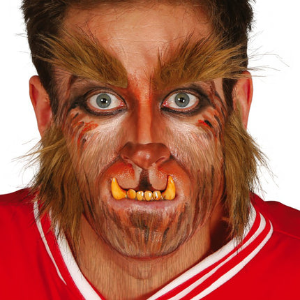 Cejas y patillas de hombre lobo