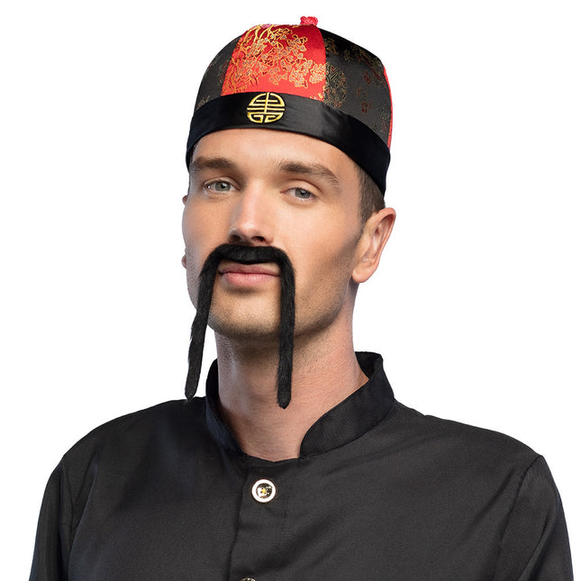 Bigote Largo, Delgado Negro