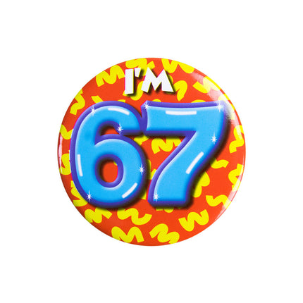 Tengo 67 años Botón 67 años 5,5cm