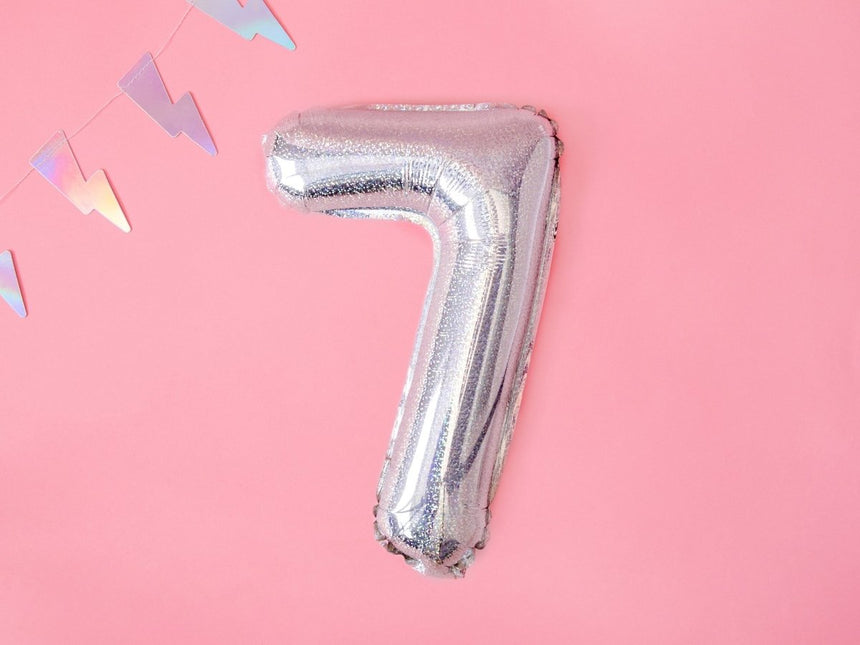 Folie Ballon Cijfer 7 Holografisch 35cm van Partydeco koop je bij Partywinkel
