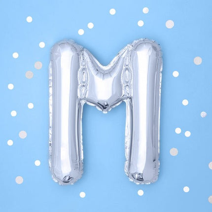 Folie Ballon Letter M Zilver Leeg 35cm van Partydeco koop je bij Partywinkel