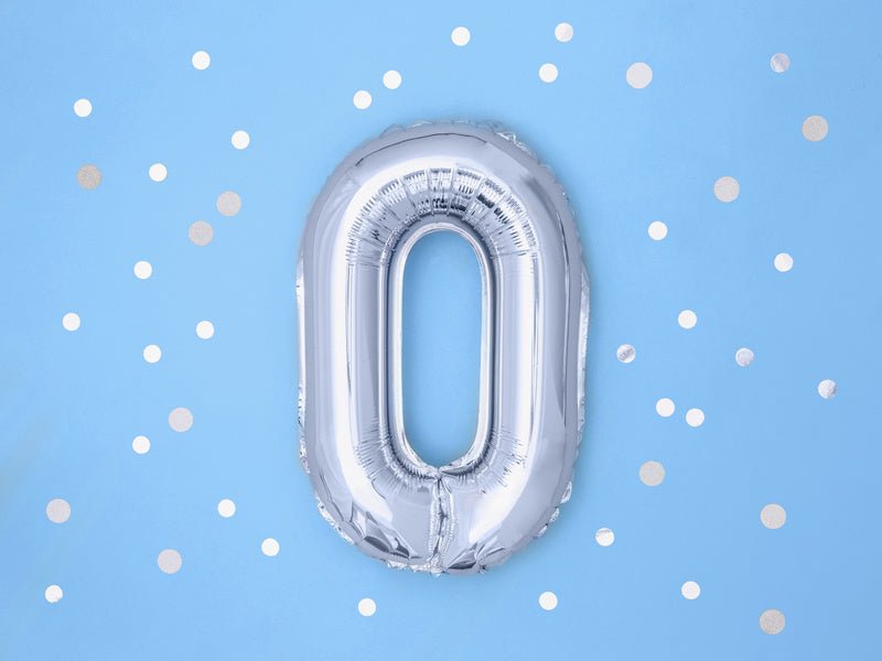 Folie Ballon Letter O Zilver Leeg 35cm van Partydeco koop je bij Partywinkel