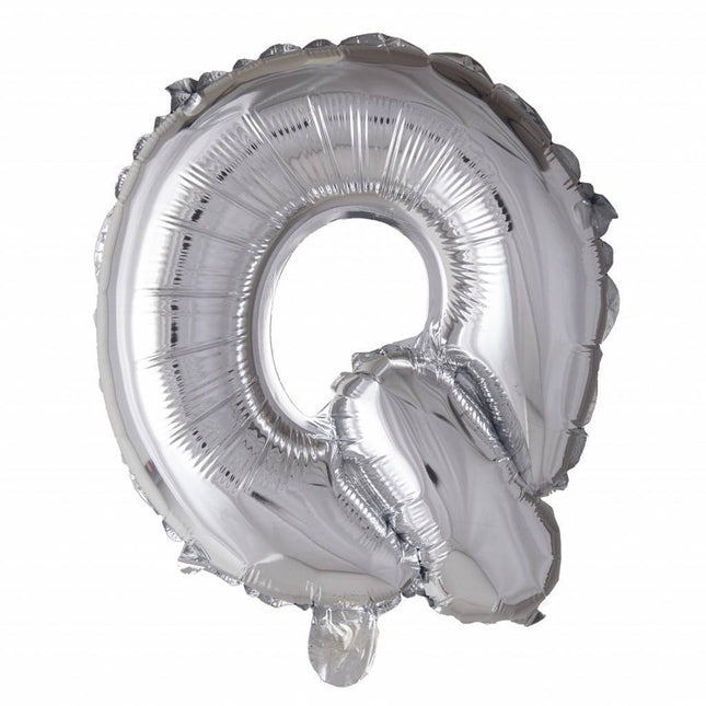 Folie Ballon Letter Q Zilver 41cm met Rietje van WeFiesta koop je bij Partywinkel