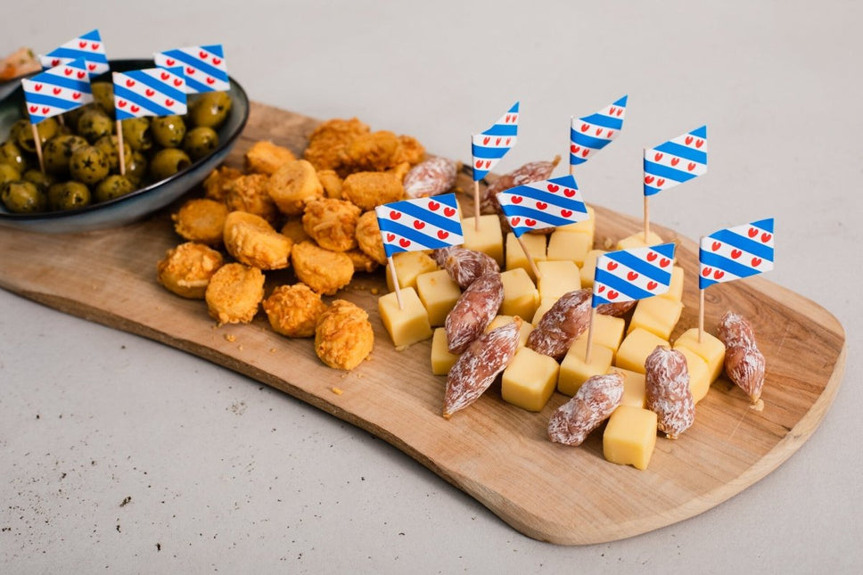 Friesland Cocktailprikkers Pompebled 6cm 50st van WeFiesta koop je bij Partywinkel