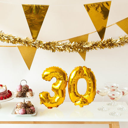 Gouden Cijfer Ballon 2 Jaar 86cm van Boland koop je bij Partywinkel