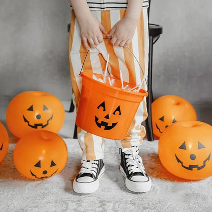 Halloween Emmer Oranje Pompoen 20,5cm van Partydeco koop je bij Partywinkel