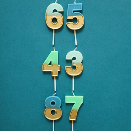 Kaars 7 Jaar Retro Groen 5cm van Folat koop je bij Partywinkel