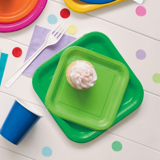 Lime Groene Borden Vierkant 17,5cm 16st van Unique koop je bij Partywinkel