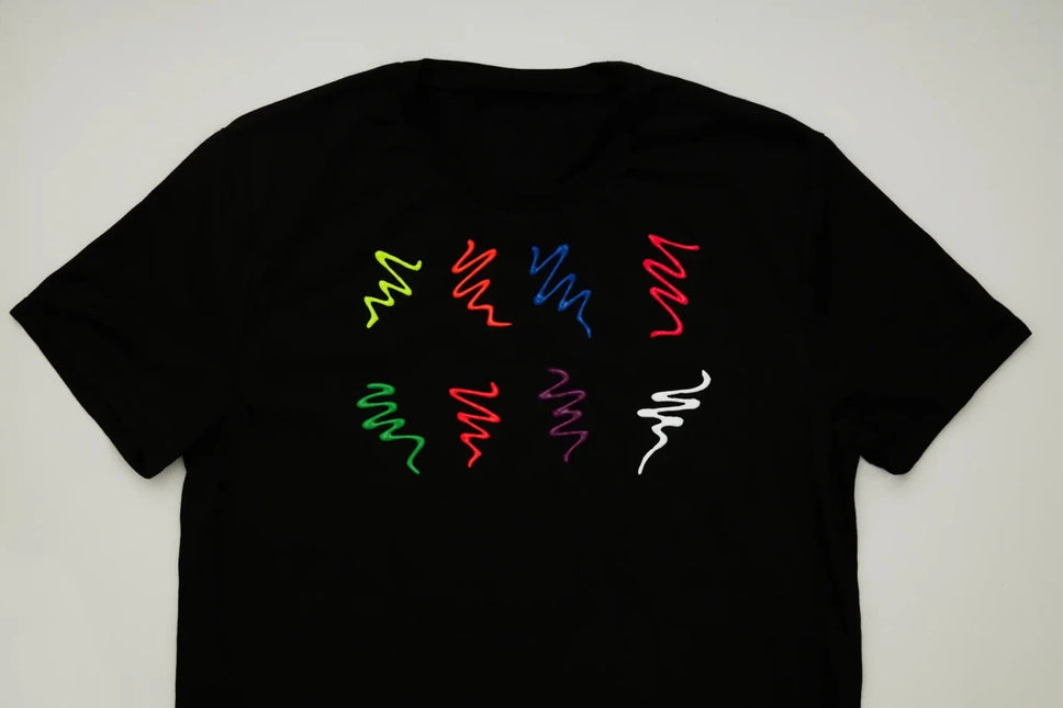 Moon Glow Neon UV Fabric Paint 30ml Intense Yellow 30ml van Moon Creations koop je bij Partywinkel