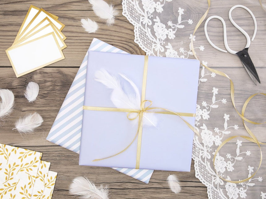 Naamkaartjes Goud Lijst 9,5cm 10st van Partydeco koop je bij Partywinkel