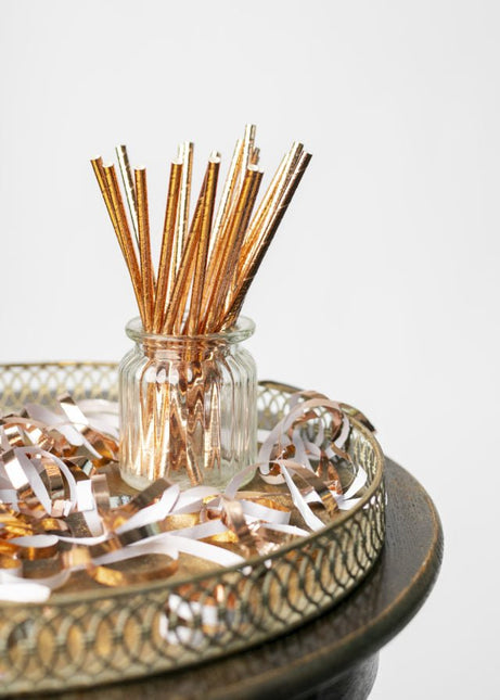 Papieren Rose Gouden Metallic Rietjes 19,7cm 20st van WeFiesta koop je bij Partywinkel