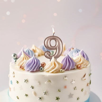 Rose Gouden Kaars 9 Jaar 8cm van Fiestas Guirca koop je bij Partywinkel