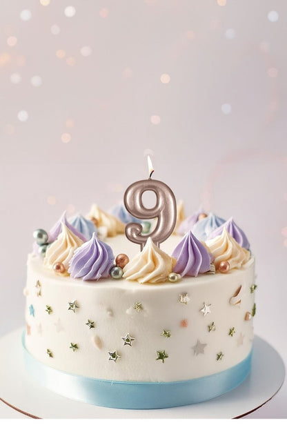 Rose Gouden Kaars 9 Jaar 8cm van Fiestas Guirca koop je bij Partywinkel