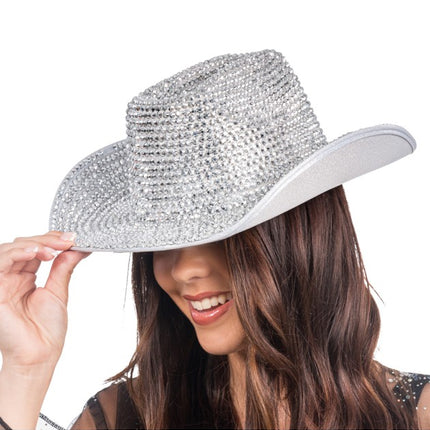 Sombrero de vaquero plateado con strass