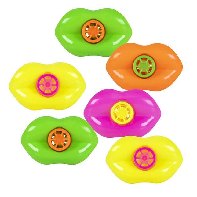 Uitdeelcadeautjes Lipfluitjes 4cm 6st van Boland koop je bij Partywinkel