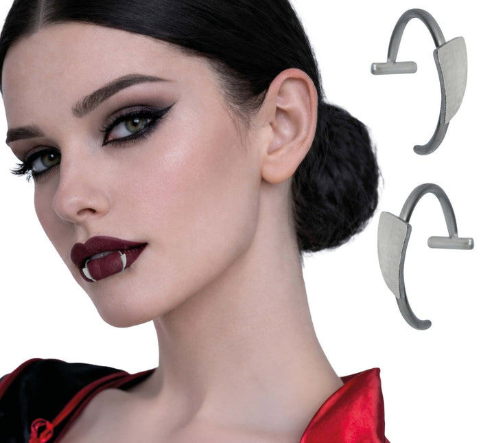 Zilveren Nep Piercing Gothic 2st van Fiestas Guirca koop je bij Partywinkel